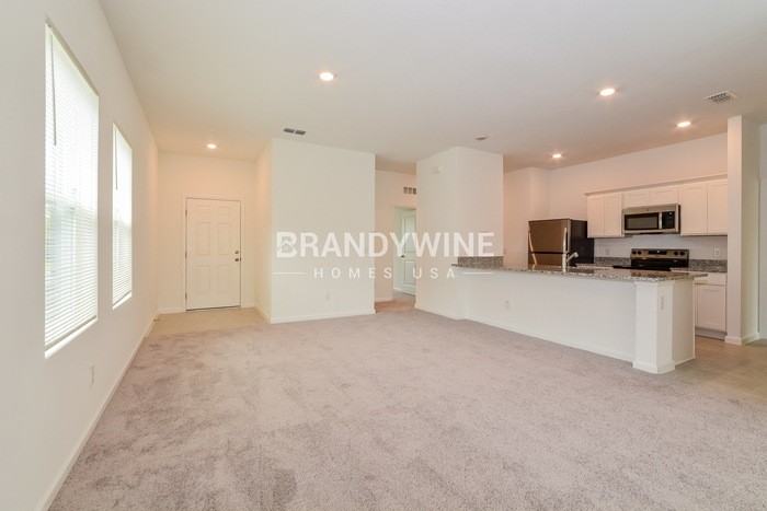 1574 Effra Way - Photo 5 of 20