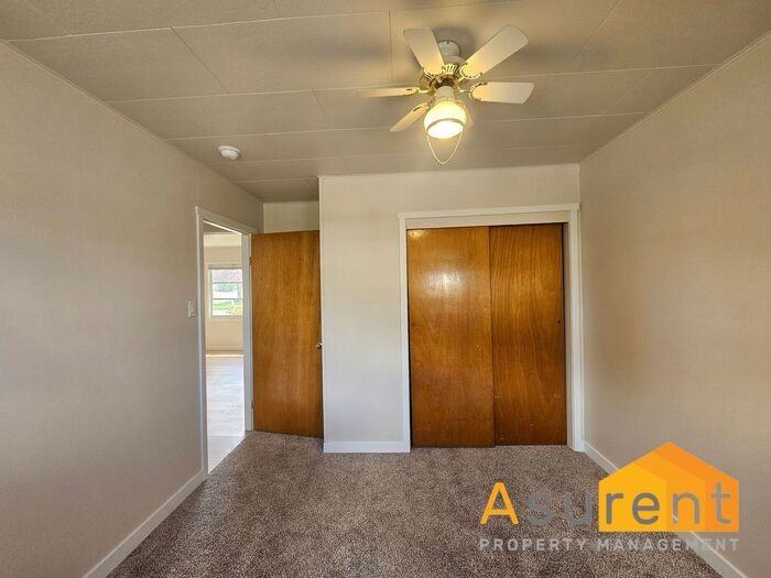 635 Park St - Photo 6 of 14