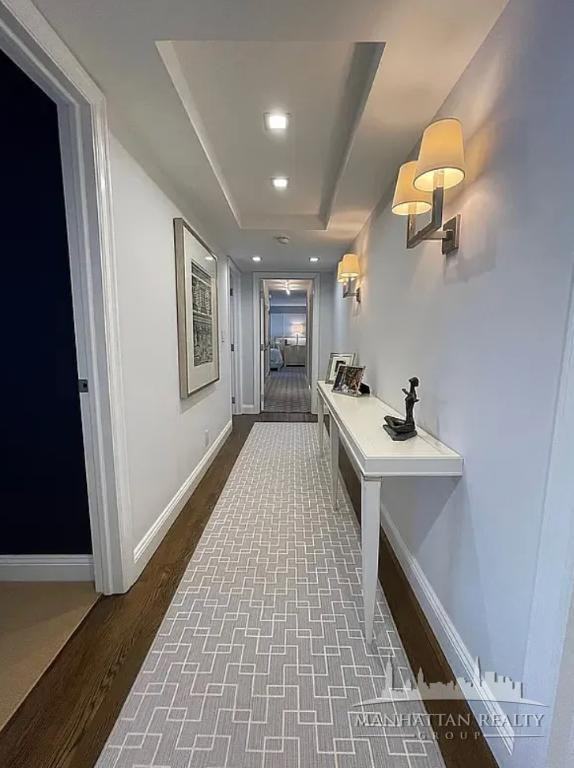 E 56th St #14 - Photo 2 of 16