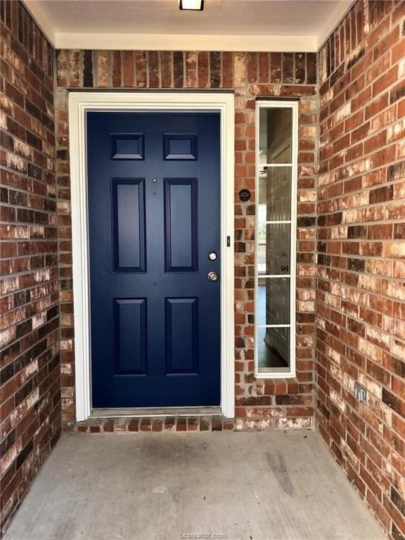 209 Stuttgart Cir - Photo 2 of 21