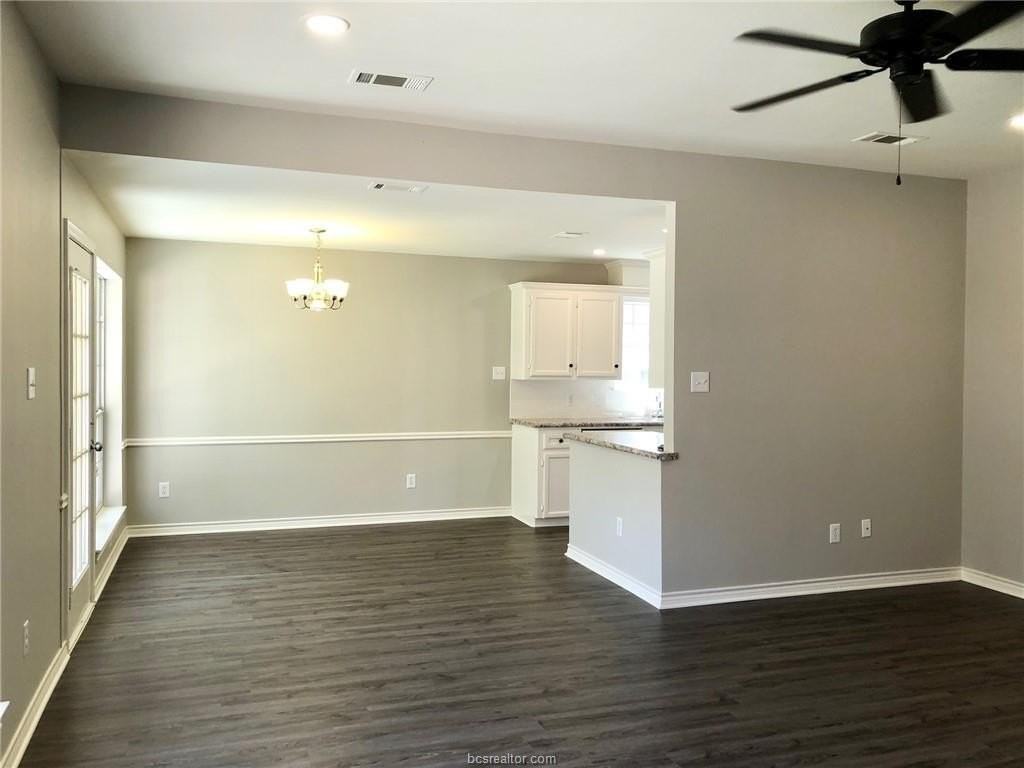 209 Stuttgart Cir - Photo 5 of 21