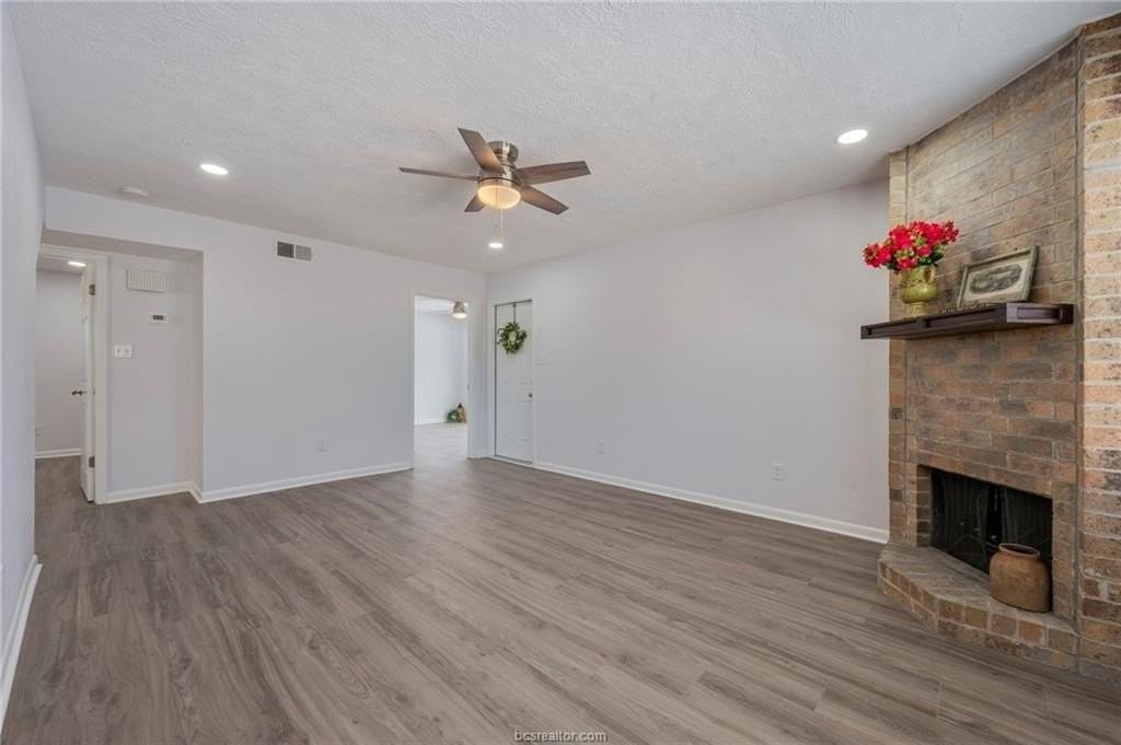 1428 Magnolia Dr - Photo 4 of 22