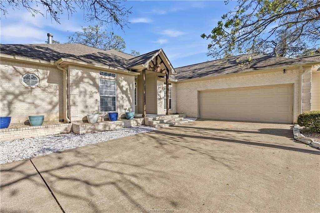 22 Golfview Dr - Photo 2 of 42