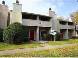 featured image of 1900 Dartmouth St #G4