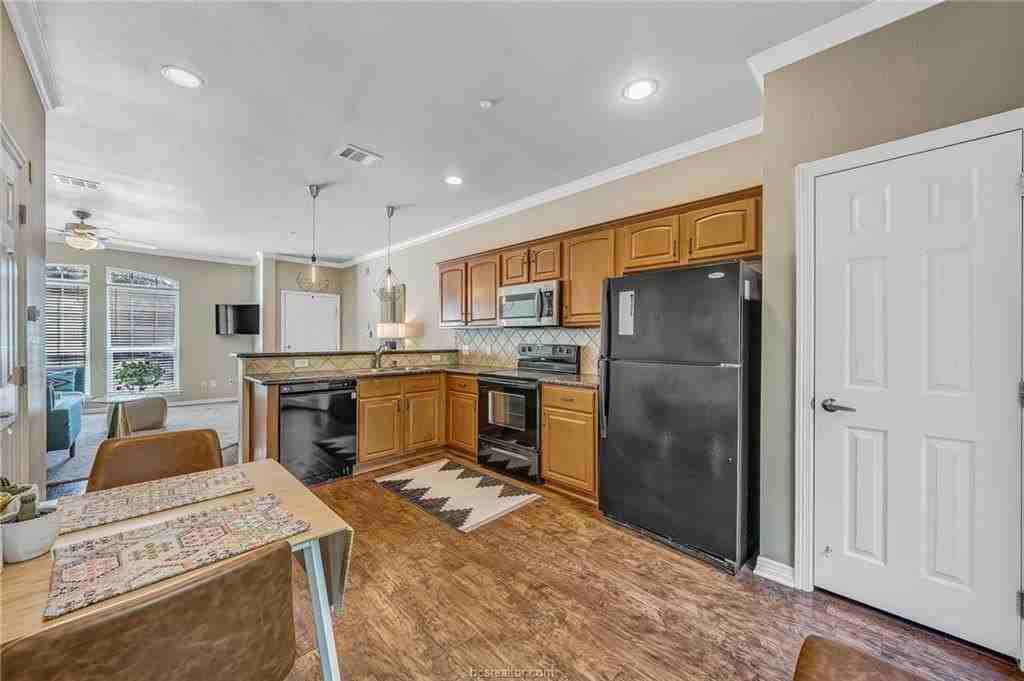 305 Holleman Dr E #1506 - Photo 6 of 23