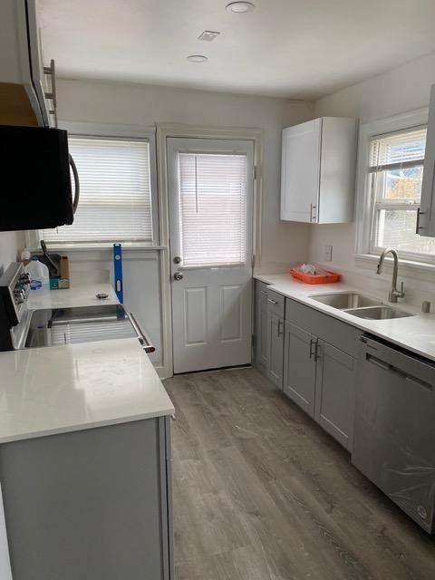 3507 Sw Webster St - Photo 4 of 20