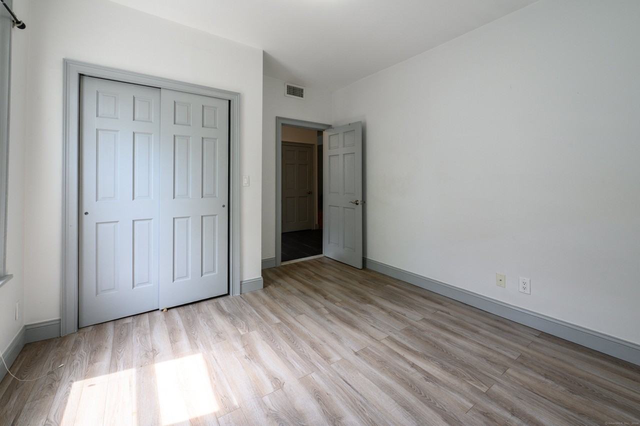 54 Mechanic St Apt 2nd - Photo 7 of 22