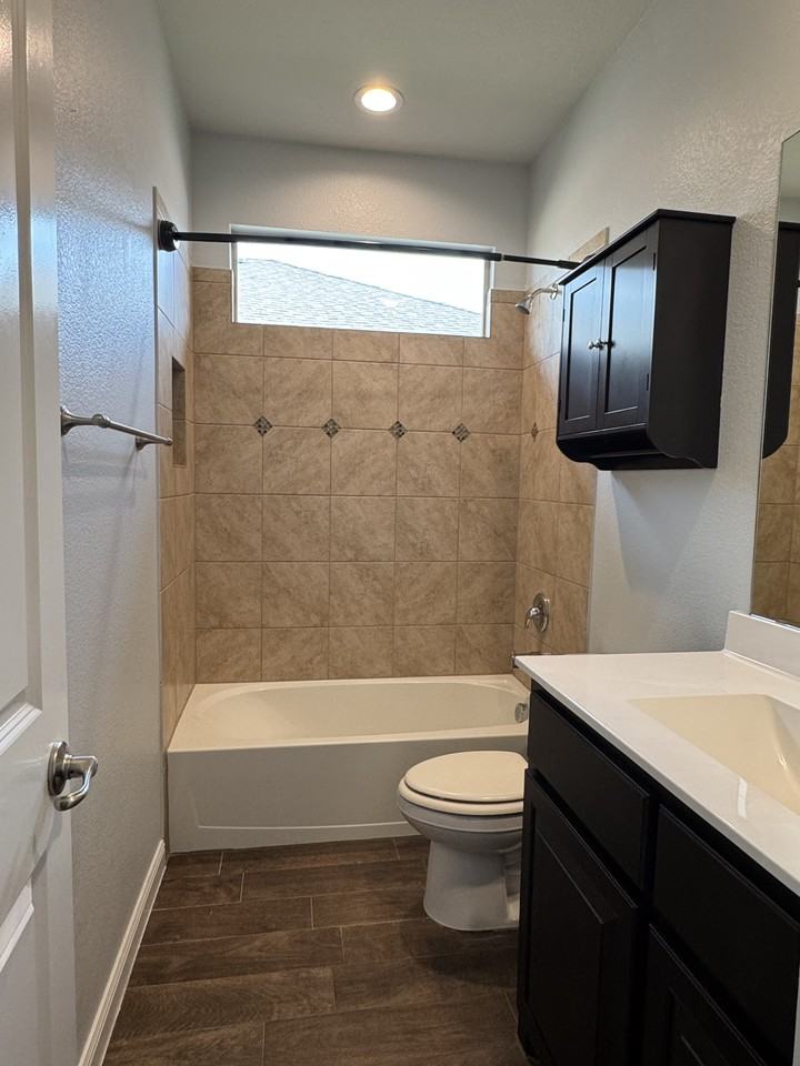 2511 Allview Ln #1 - Photo 2 of 10