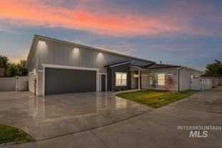 10494 W Shields Ave - Photo 1 of 1