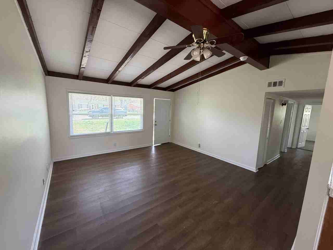 211 Rugby Rd - Photo 3 of 14