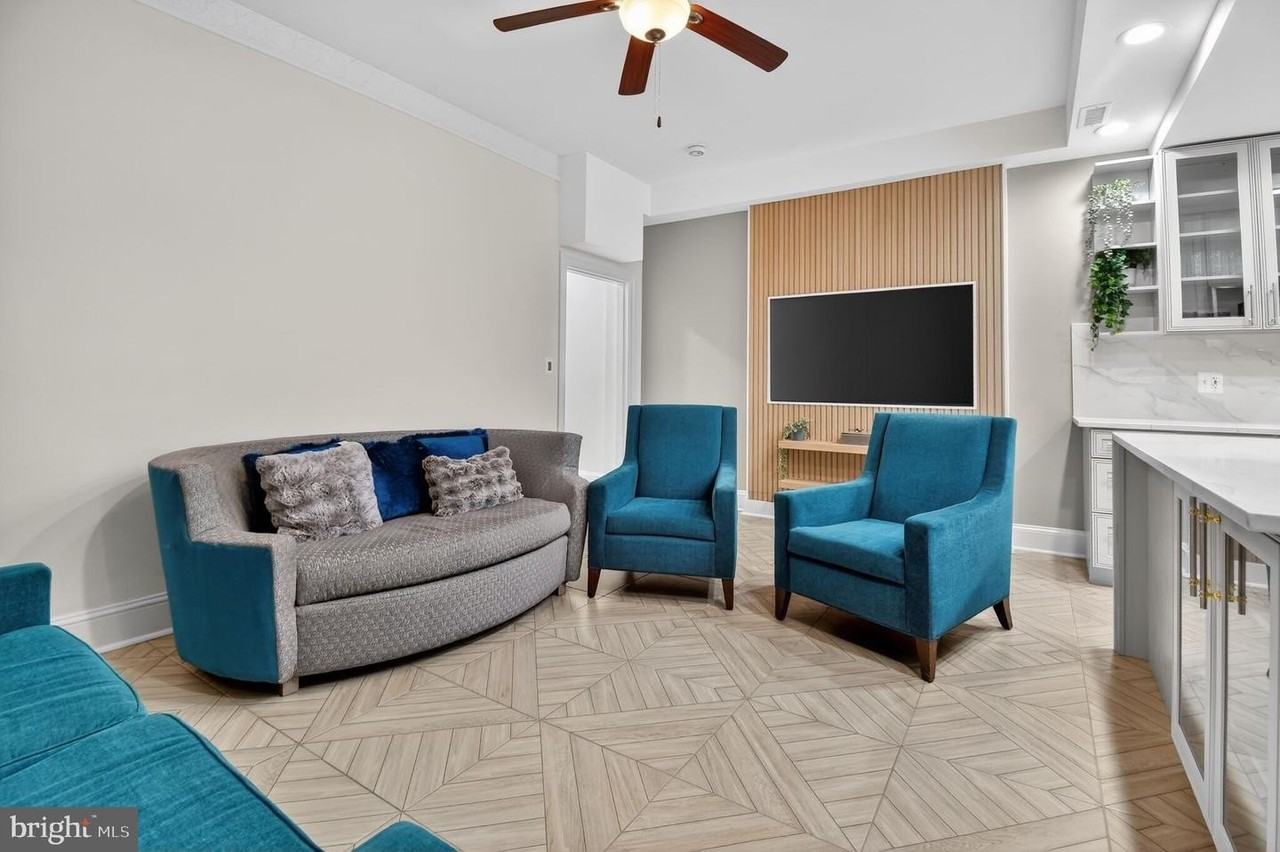 1919 19th St Nw - Photo 2 of 16