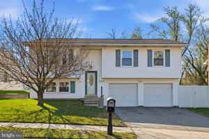 featured image of 7897 Pavilion Dr