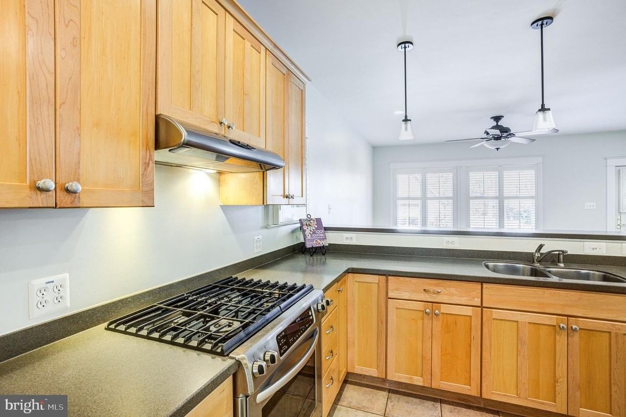 1907 Luzerne Ave - Photo 5 of 25