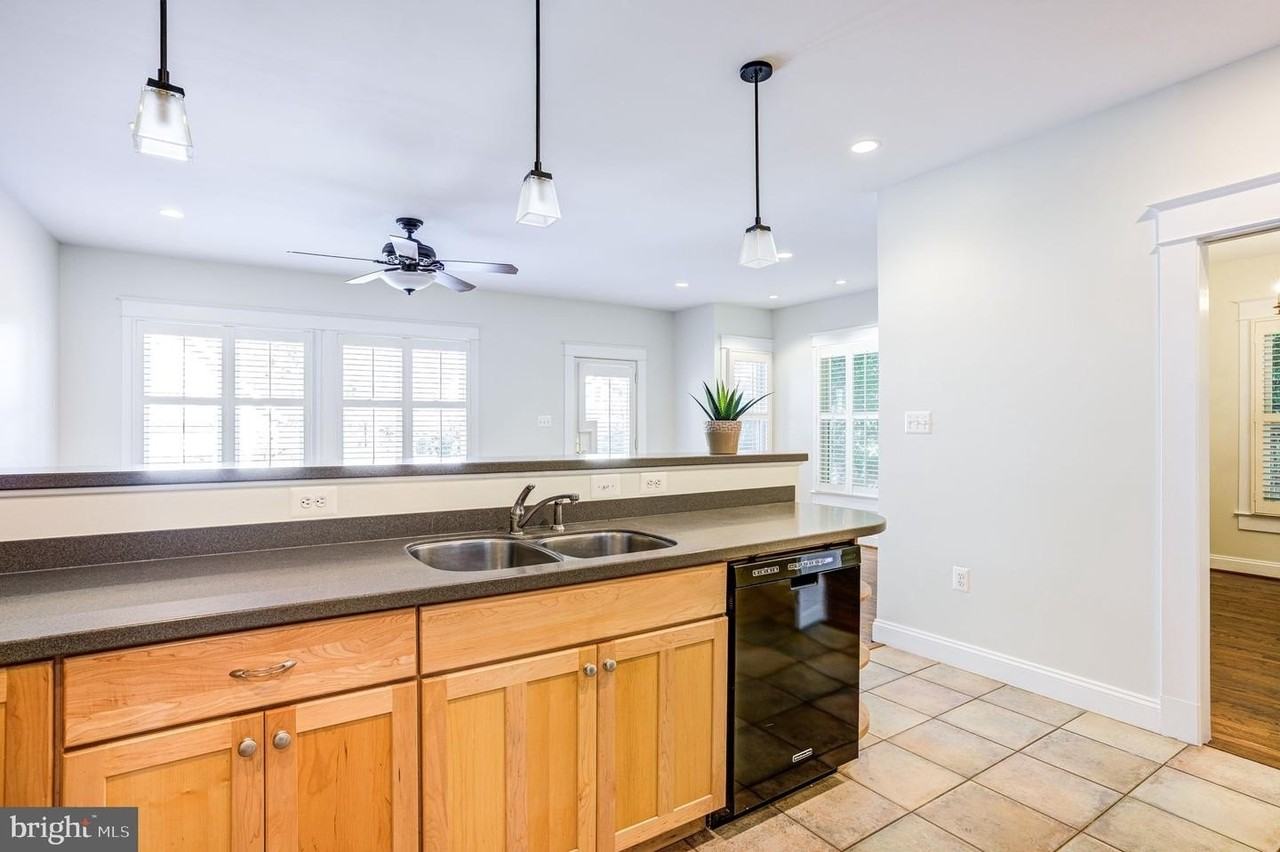 1907 Luzerne Ave - Photo 7 of 25