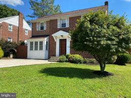 featured image of 14 Granville Dr