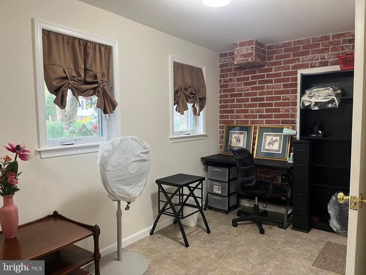 9325 Talisman Dr - Photo 2 of 10