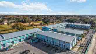 3569 Bee Ridge Rd - Photo 1 of 1