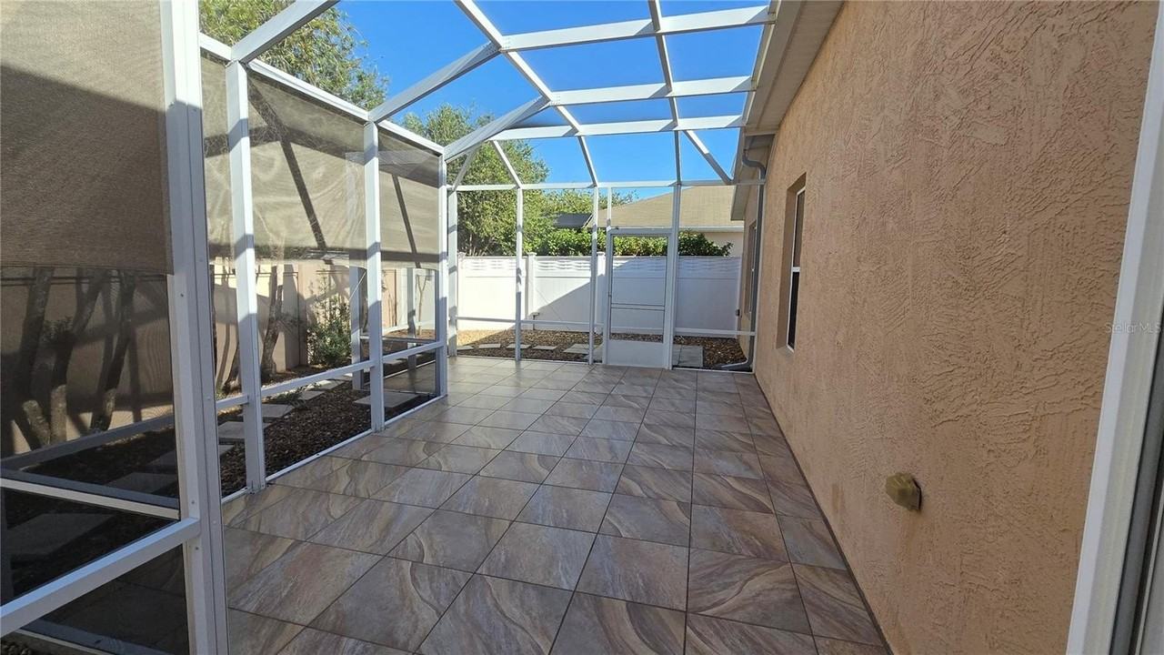 2614 Dartford Ter - Photo 2 of 27