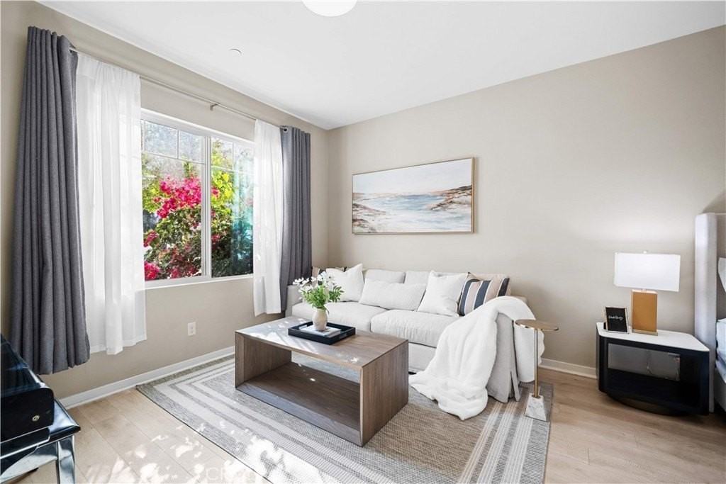 115 Episode - Photo 6 of 42