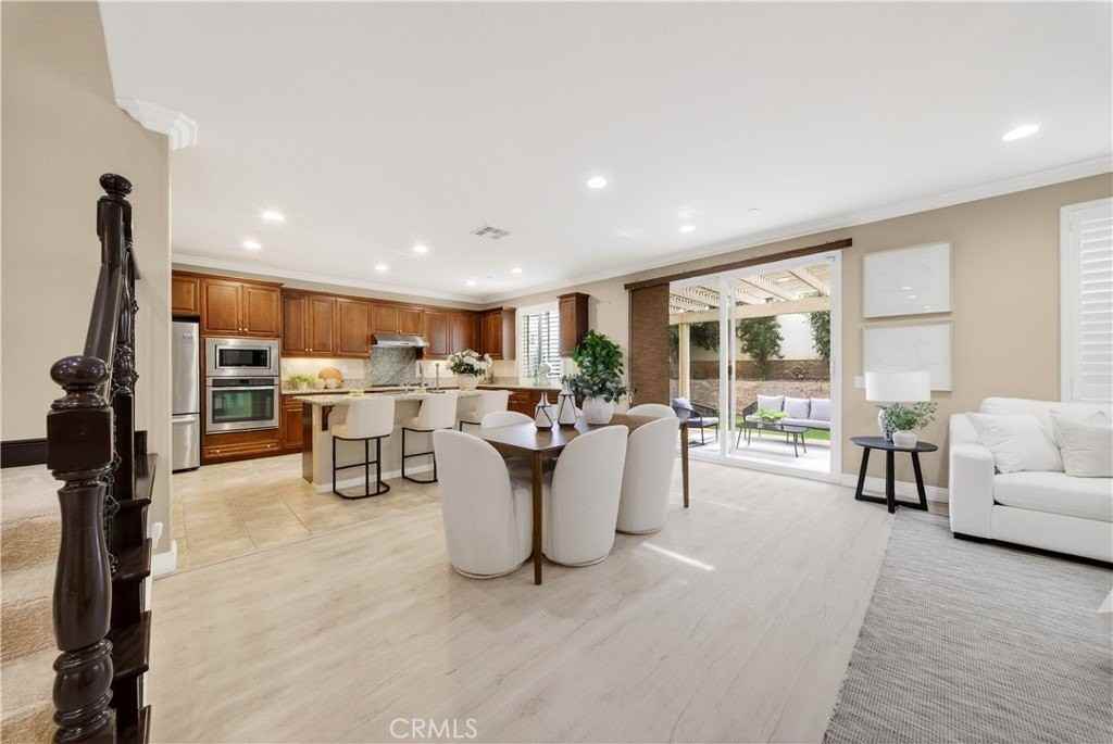 3 Cedarwood Ct - Photo 3 of 39