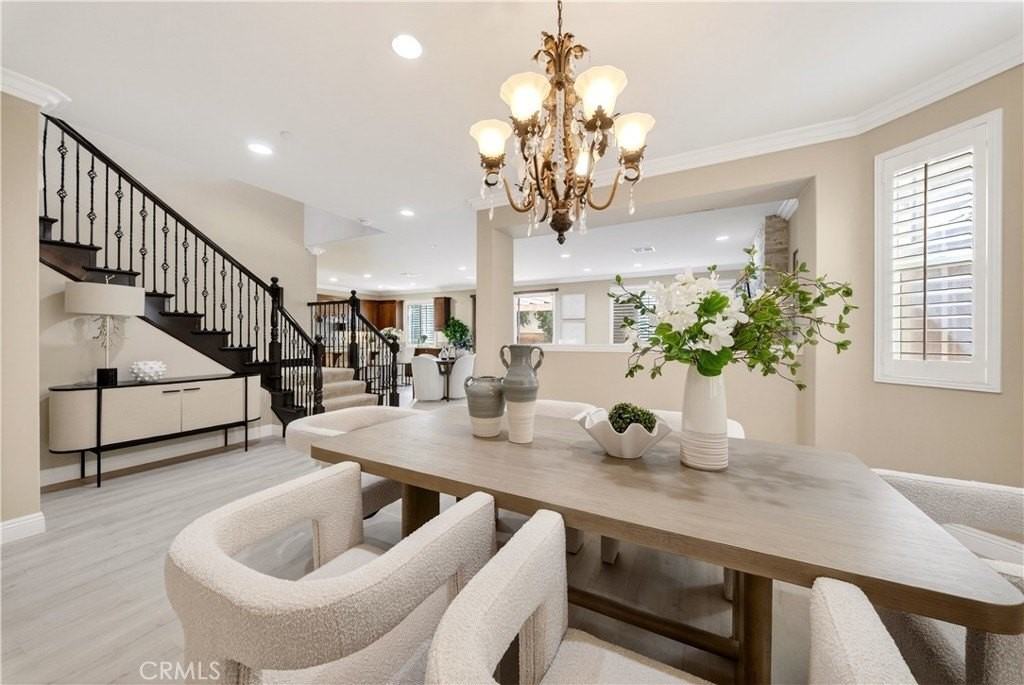 3 Cedarwood Ct - Photo 5 of 39