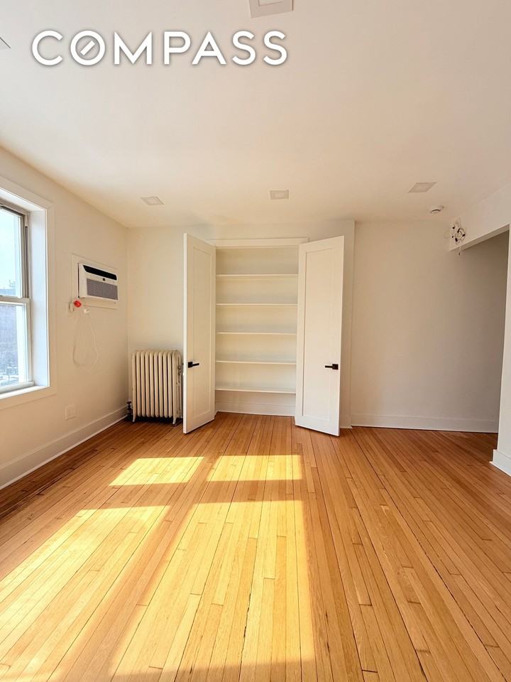 132 Remsen St #9 - Photo 6 of 11