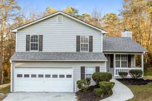 featured image of 172 Williamsburg Way