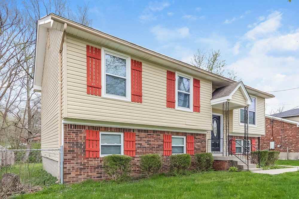 9713 Ranger Rd - Photo 5 of 17