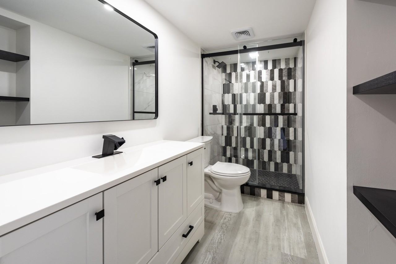 2303 Lucaya Ln Apt N3 - Photo 7 of 11