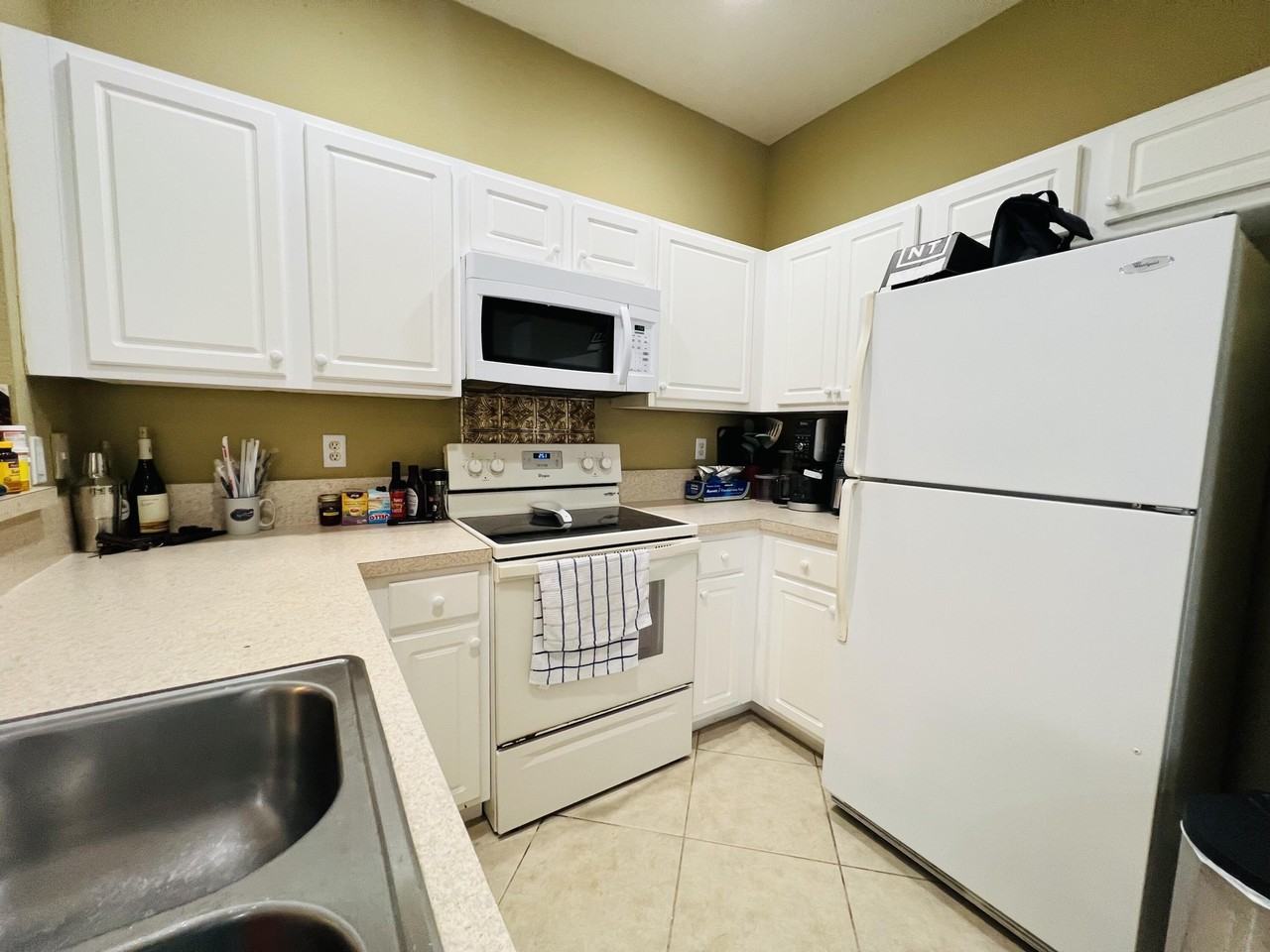 3025 Grandiflora Dr - Photo 4 of 22