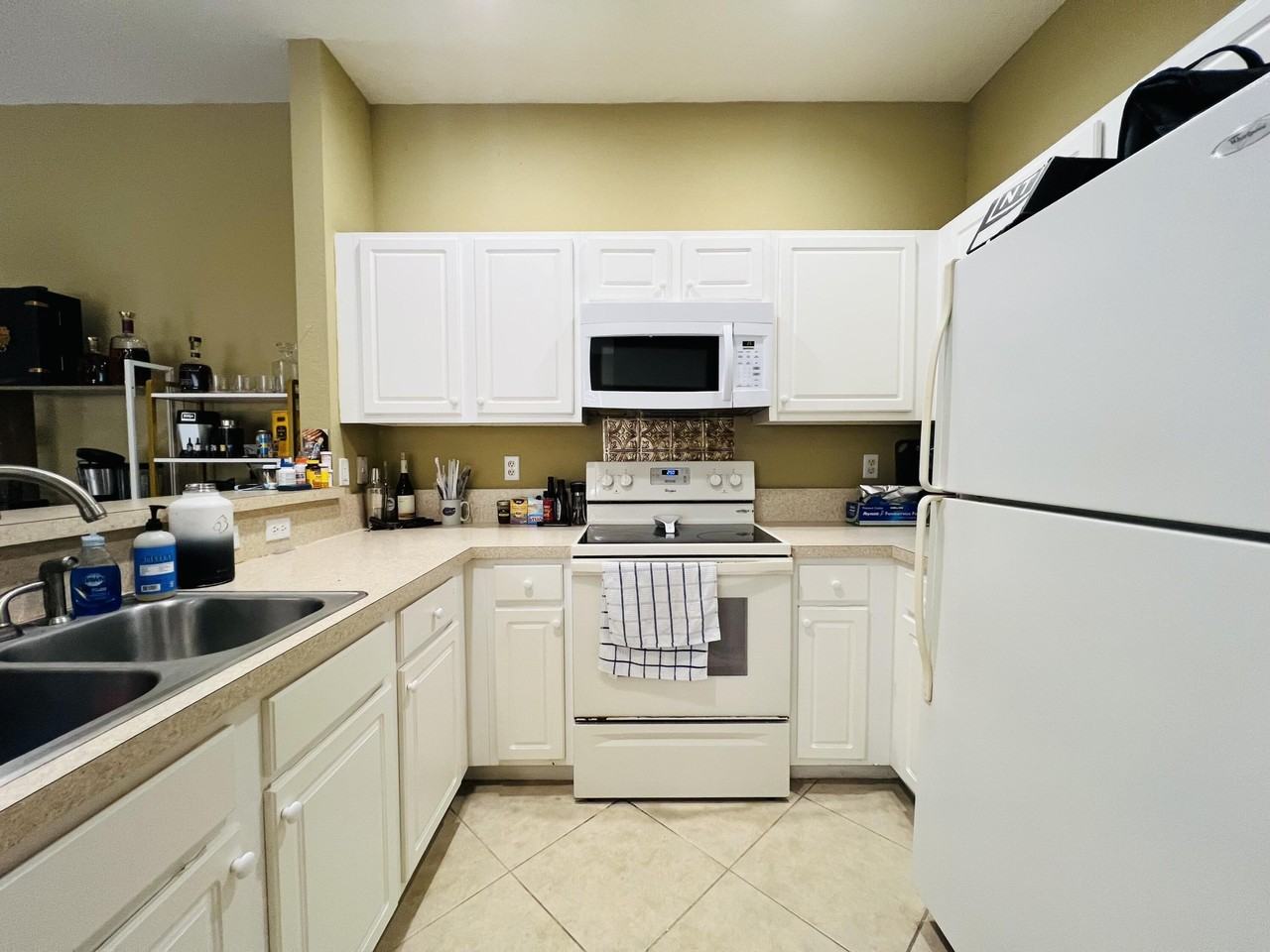 3025 Grandiflora Dr - Photo 5 of 22
