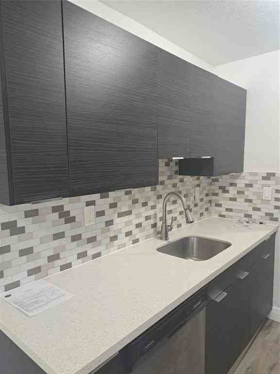 980 Sw 76th Ave Apt 1 - Photo 7 of 30