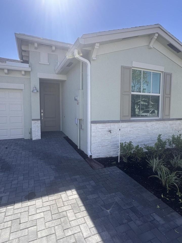 13776 Hero Path - Photo 2 of 50