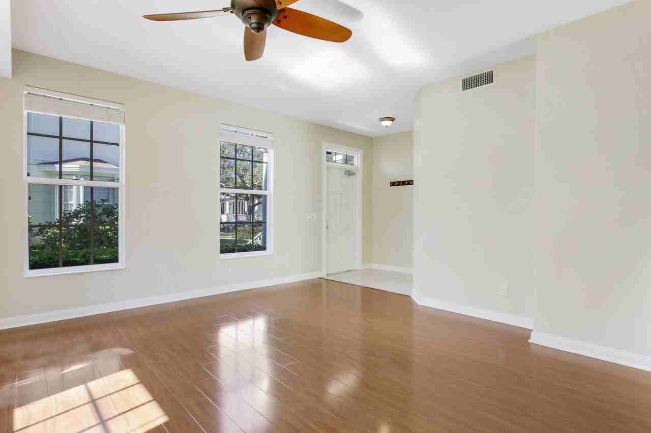 164 Poinciana Dr - Photo 6 of 30