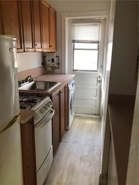 808 Se 6th Ct #3 - Photo 3 of 7