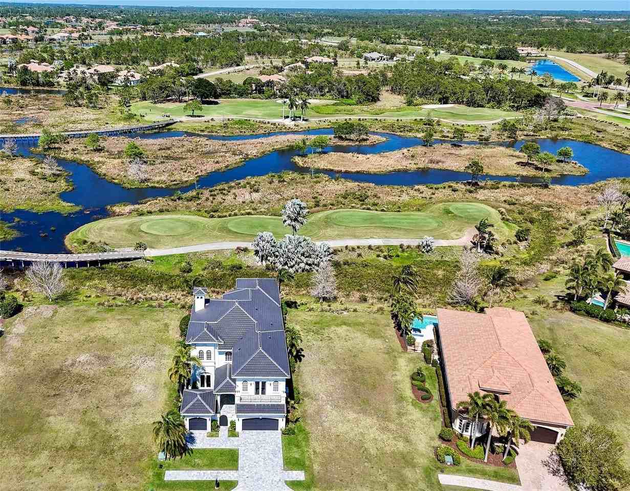 166 Se Bella Strano - Photo 2 of 37