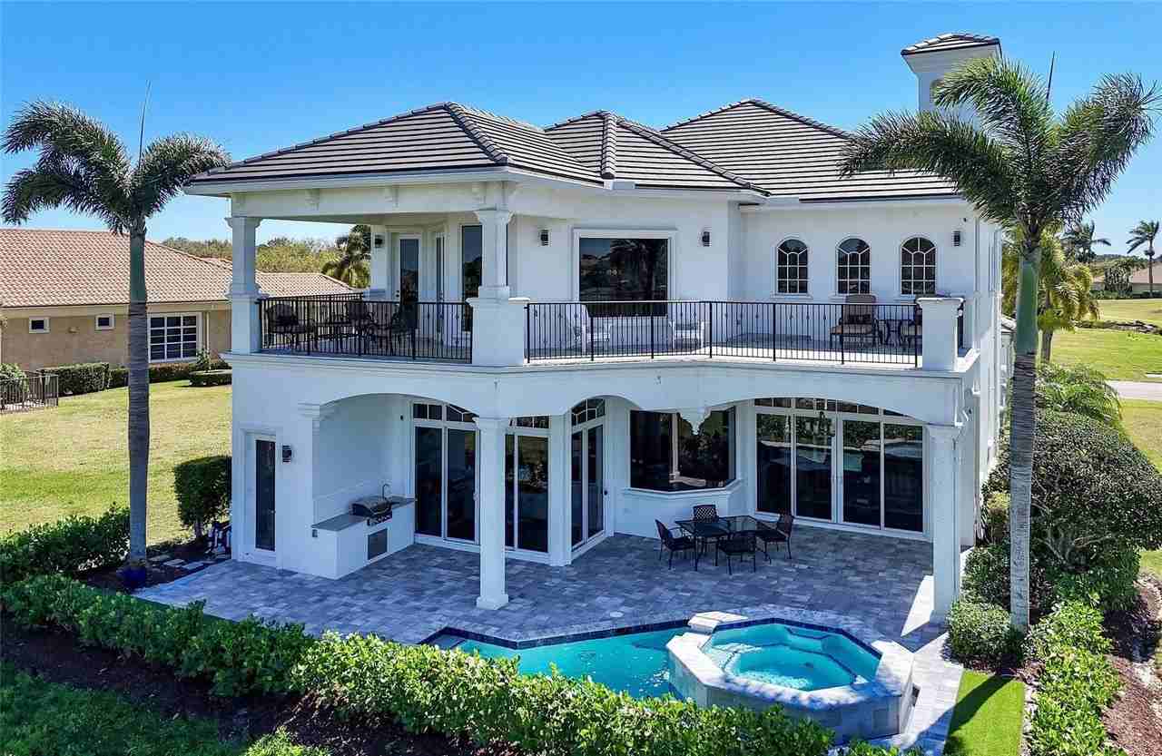 166 Se Bella Strano - Photo 3 of 37