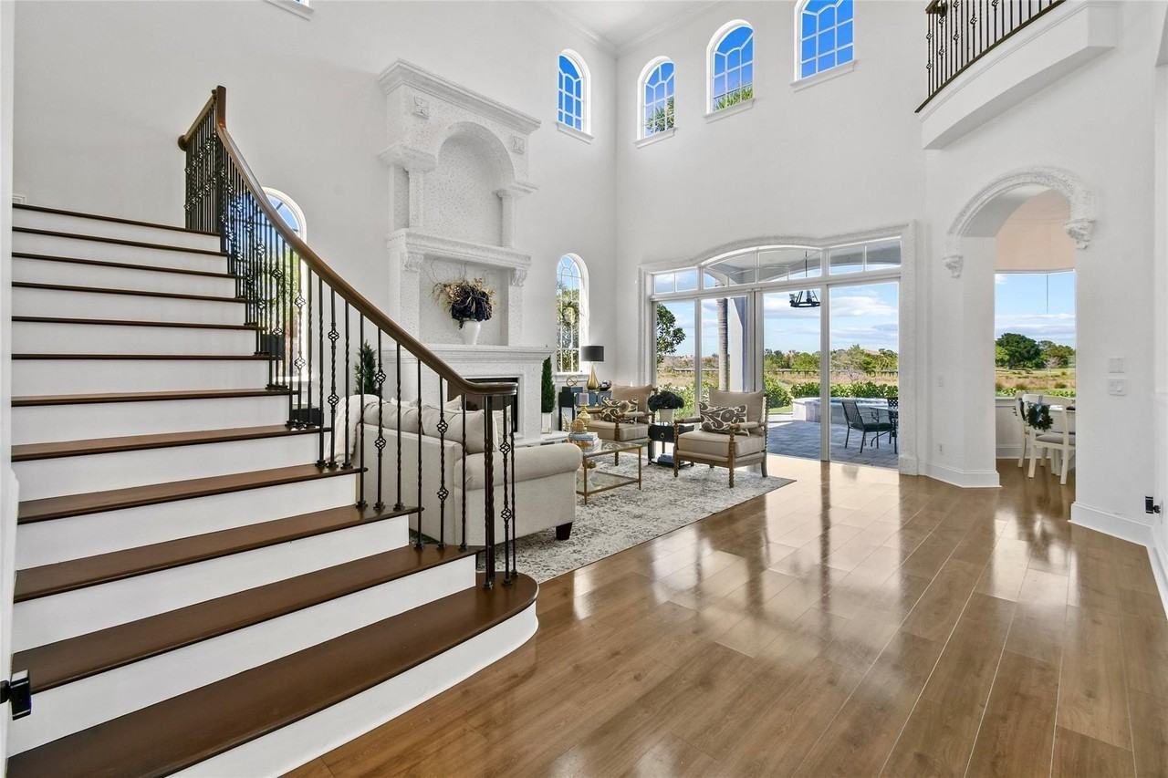 166 Se Bella Strano - Photo 6 of 37