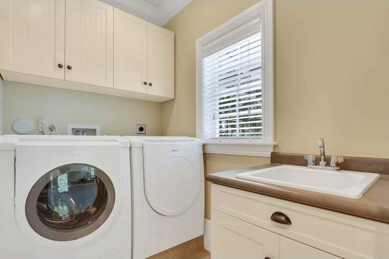 1856 Se Colony Way - Photo 5 of 10