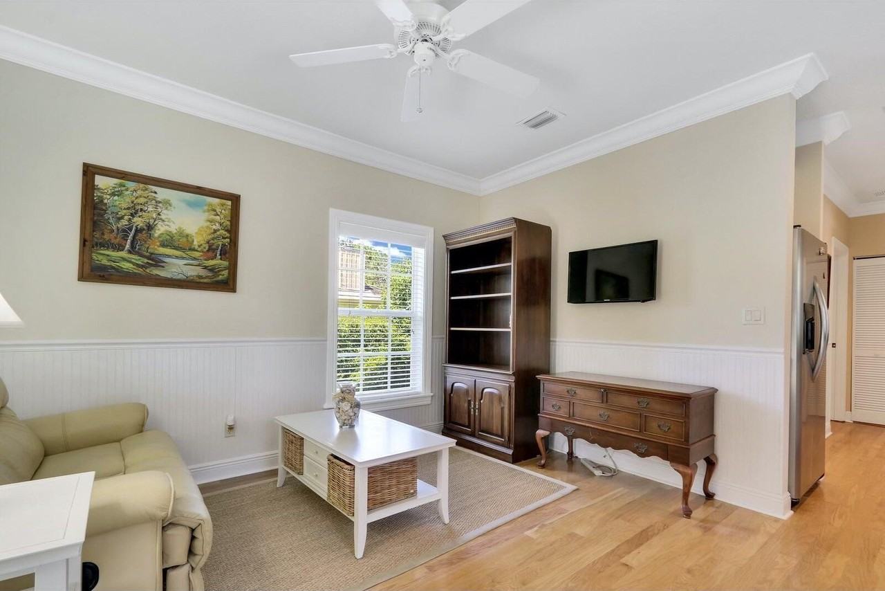 1856 Se Colony Way - Photo 7 of 10