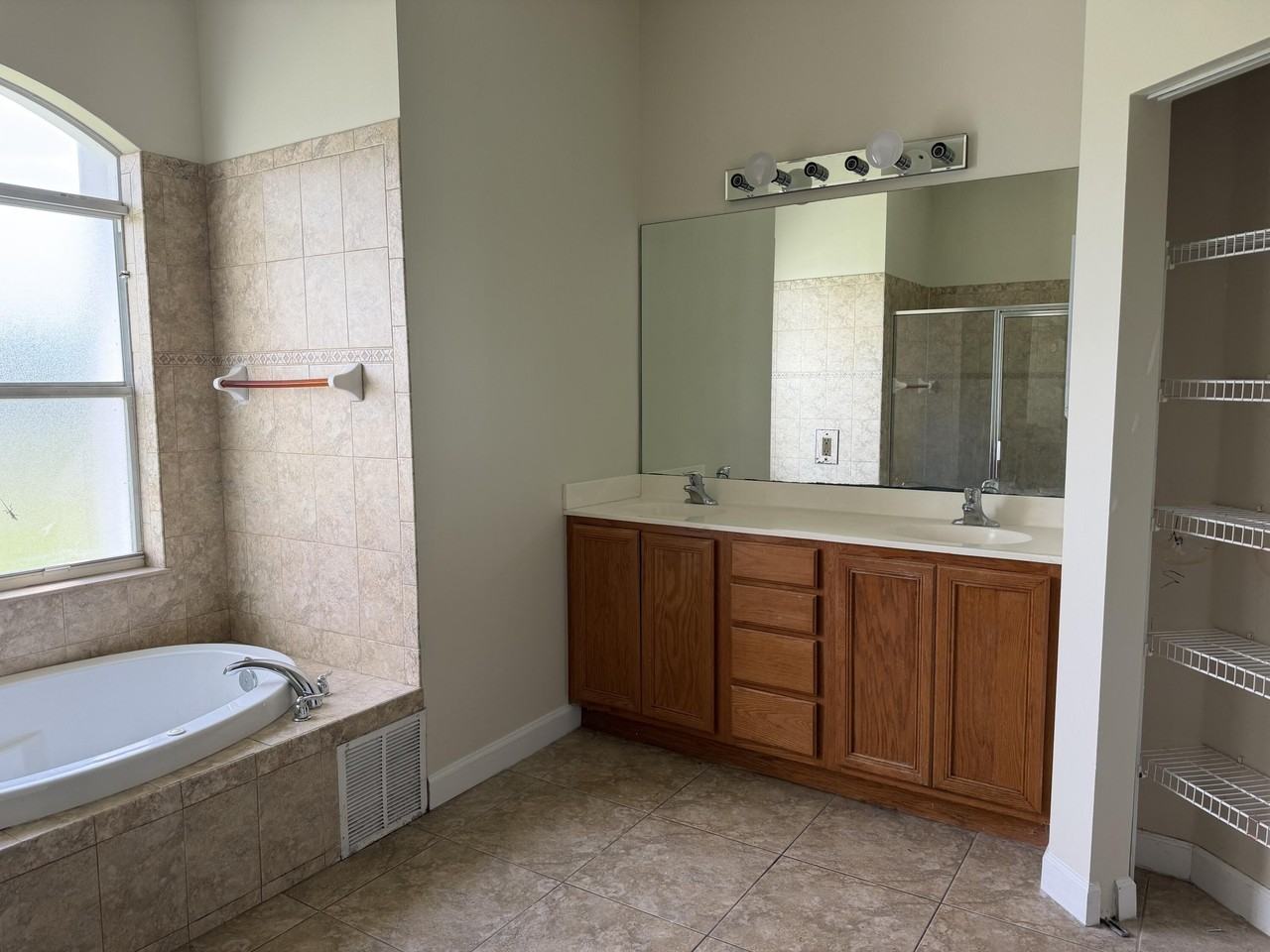 787 Se Evergreen Ter - Photo 6 of 17