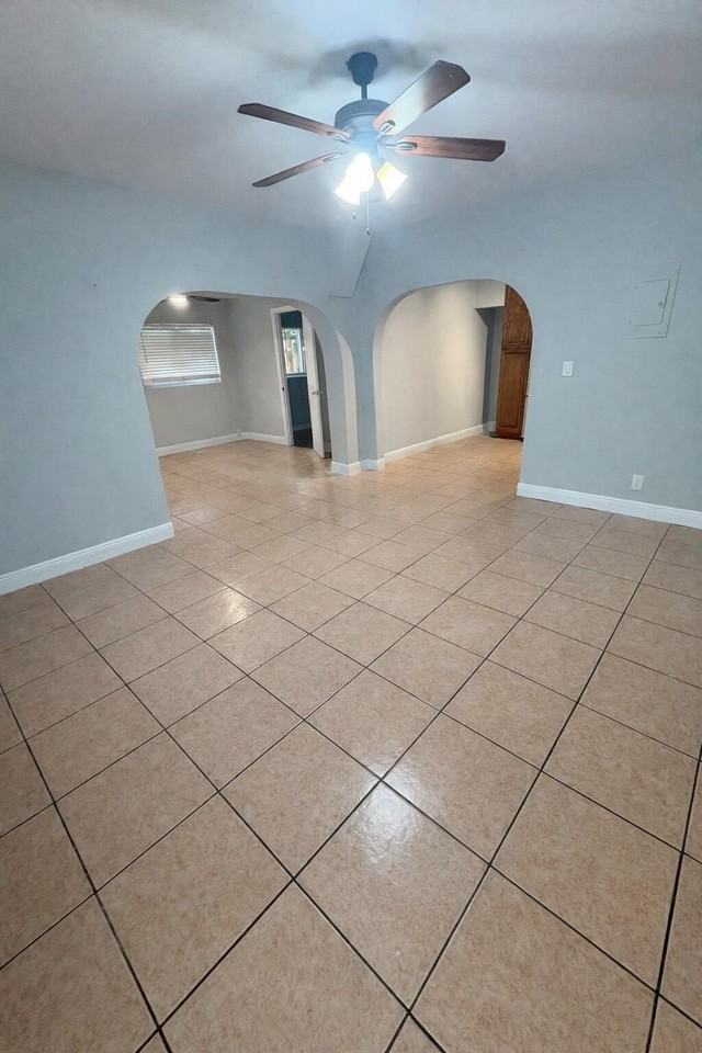 1340 Nw 5th Ave - Photo 2 of 13