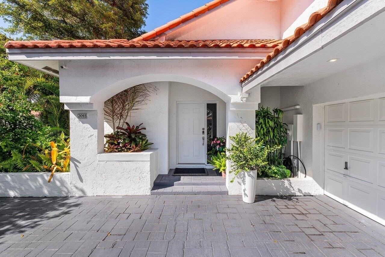 2093 Nw 52nd St Unit 2093 - Photo 3 of 30