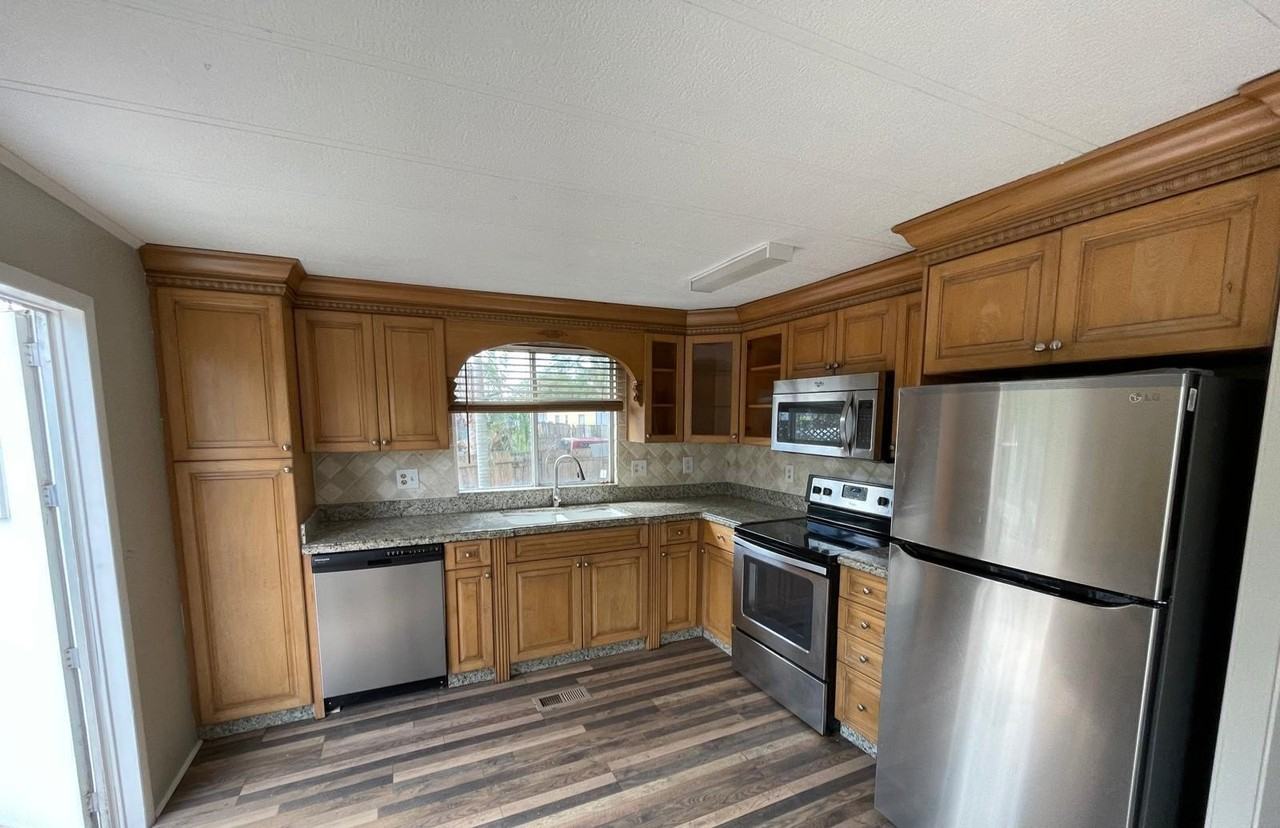 11889 Flotilla Pl - Photo 2 of 8