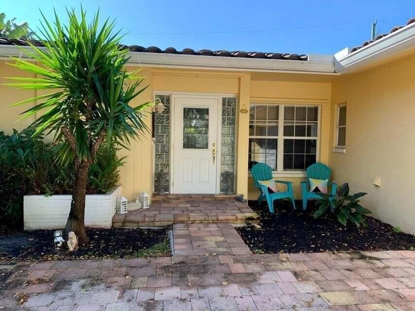 3230 Aqua Vista Dr - Photo 3 of 32