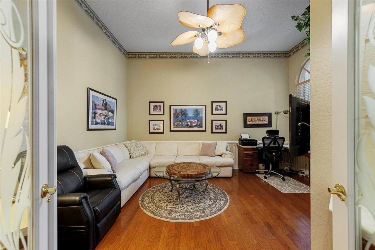 4663 Carlton Golf Dr - Photo 7 of 50