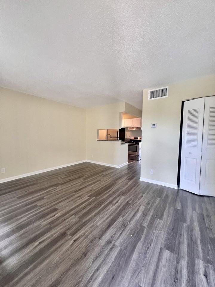 1500 N Congress Ave #A308 - Photo 3 of 16