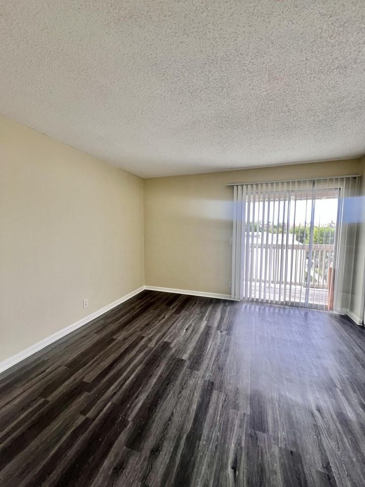 1500 N Congress Ave #A308 - Photo 7 of 16