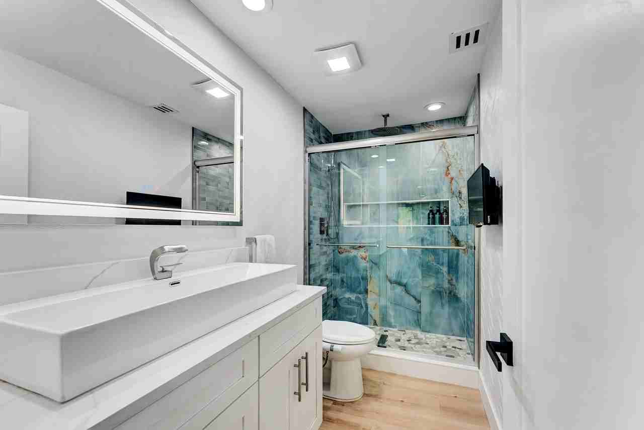 707 W Boulevard Chatelaine - Photo 5 of 50