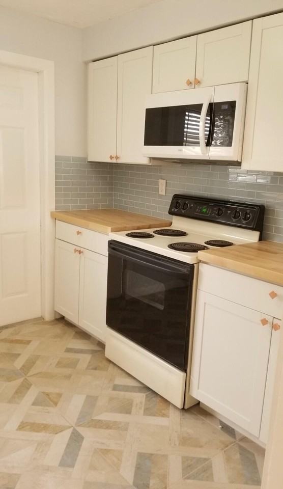 27 Nw 14th Ave - Photo 7 of 9